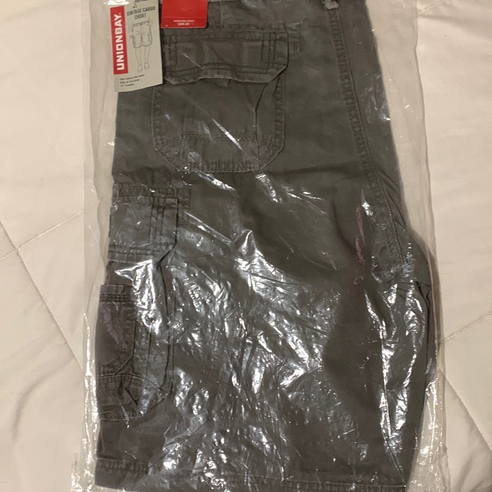 Men’s vintage cargo shorts